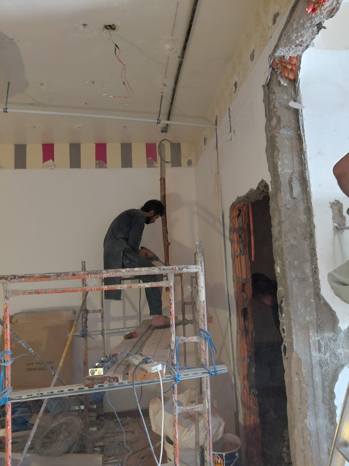 Office remodeling Riyadh - electrical installation work